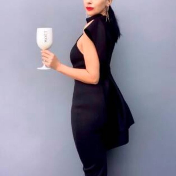 Reg. & Plus Size STATEMENT MAKER Lady in Black Bow - Picture 4 of 12